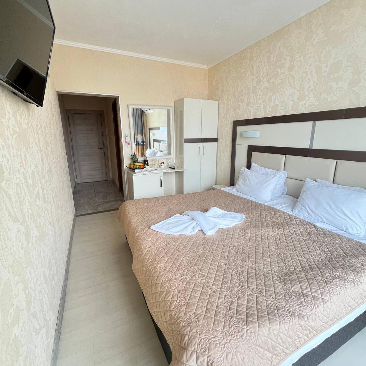 Family Hotel Gallery Sunny Beach Ngoại thất bức ảnh